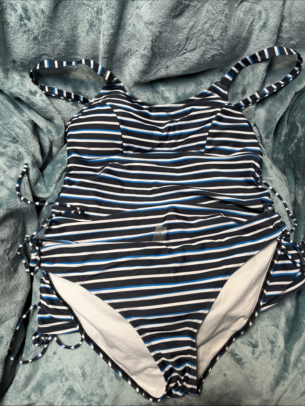 Women’s ' Striped TWO -Piece Swim Suit - Black & Blue STRIPED MEDIUM